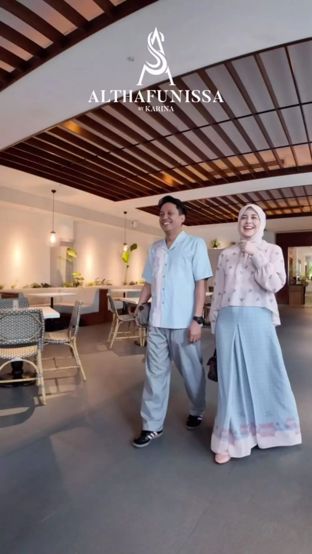 klarifikasi risty tagor soal pernikahan keempat © 2024 Instagram