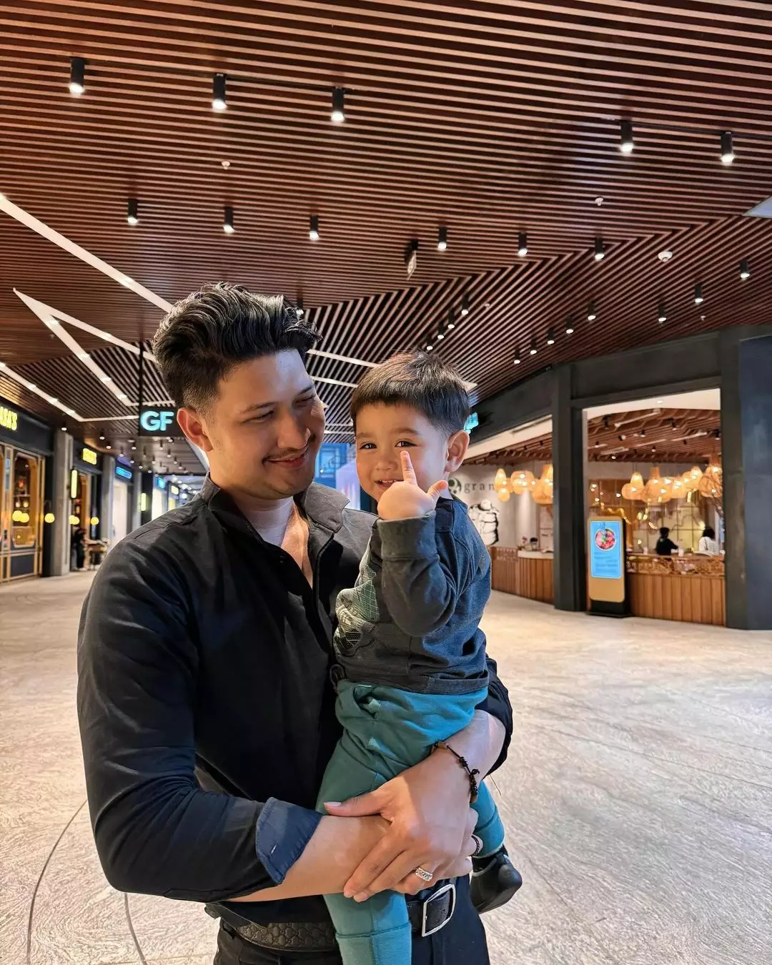 Aditya Zoni ikhlas hak asuh anak jatuh pada Yasmine Ow, ajukan satu permintaan pada mantan istri