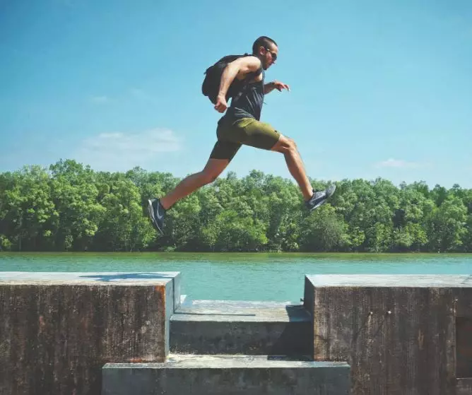 7 Outfit andalan karyawan startup © 2024 brilio.net 7 Outfit andalan karyawan startup © 2024 brilio.net