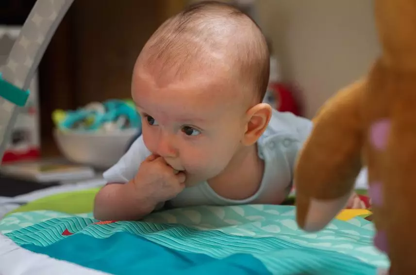 Keterlambatan bicara pada anak © 2024 brilio.net