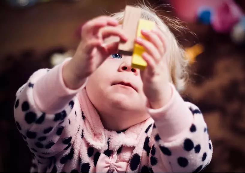 Keterlambatan bicara pada anak © 2024 brilio.net