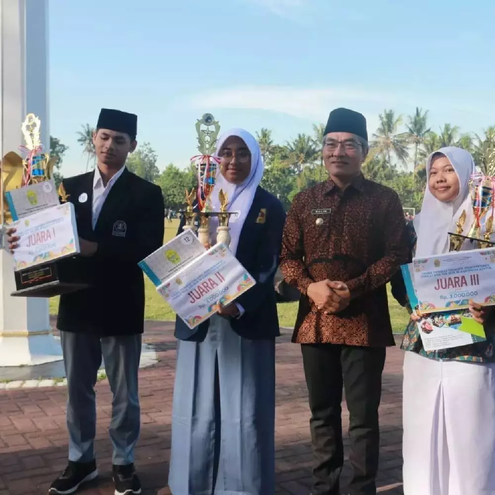 Perlombaan seru Hari Santri Nasional 2024 Berbagai sumber