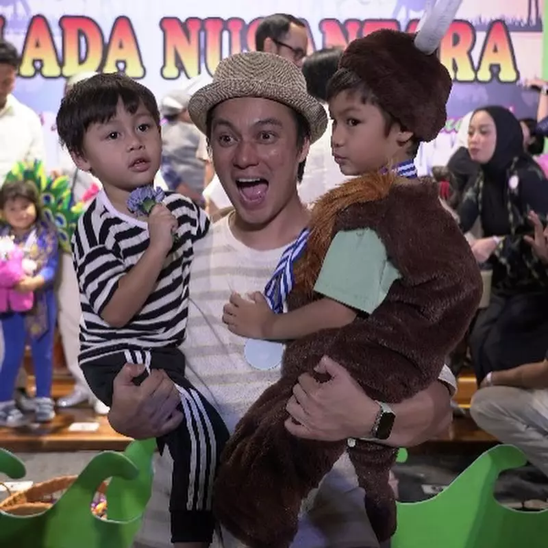 Baim Wong tepis tudingan jauhkan anak © Instagram