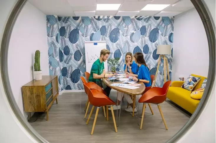 bikin kerja di kantor jadi lebih asik © 2024 brilio.net