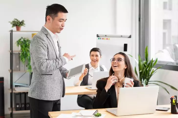 tips ngobrol santuy bareng bos © 2024 brilio.net