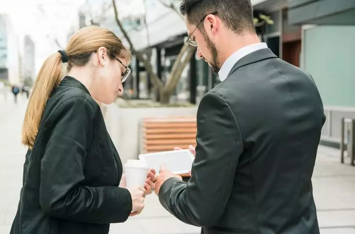 6 Trik jitu ngadepin boss © 2024 brilio.net