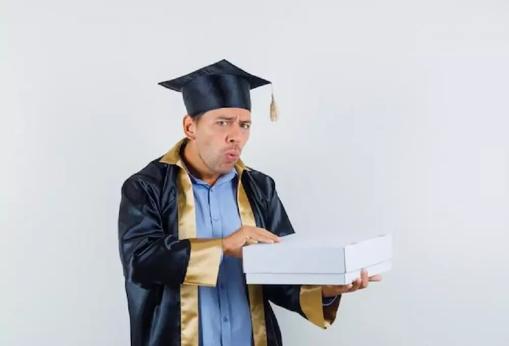 Apa menariknya punya gelar S3 freepik.com Apa menariknya punya gelar S3 freepik.com