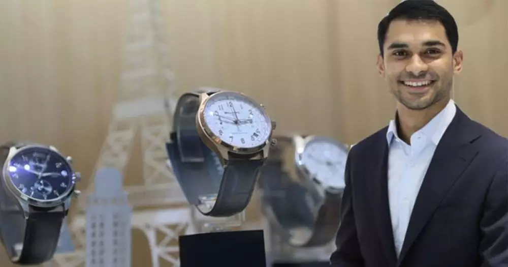 Fakta Mirzan Meer Suami Pevita Pearce © 2024 brilio.net