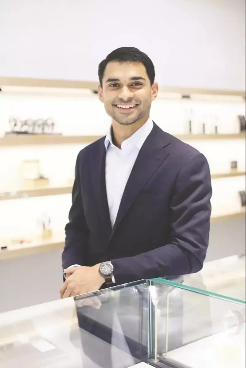 Fakta Mirzan Meer Suami Pevita Pearce © 2024 brilio.net