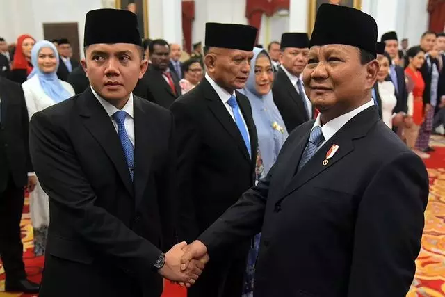 Mayor Teddy diangkat jadi Sekretaris Kabinet © 2024 brilio.net