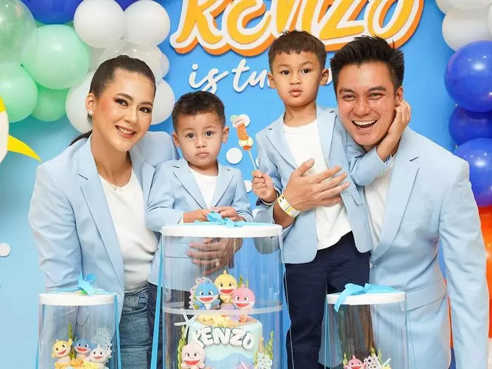 Baim Wong dan Paula Verhoeven sidang mediasi © berbagai sumber Baim Wong dan Paula Verhoeven sidang mediasi © berbagai sumber