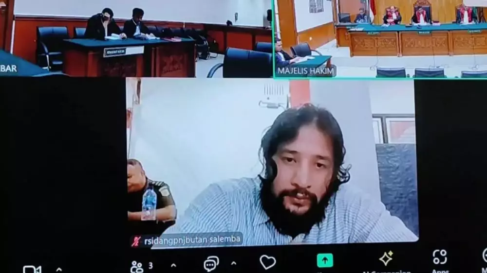 Fakta akun Instagram Ammar Zoni diduga laku terjual © 2024 brilio.net Fakta akun Instagram Ammar Zoni diduga laku terjual © 2024 brilio.net