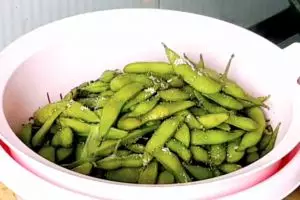 7 Makanan asin rendah kalori, lezat dan cocok dikonsumsi saat diet