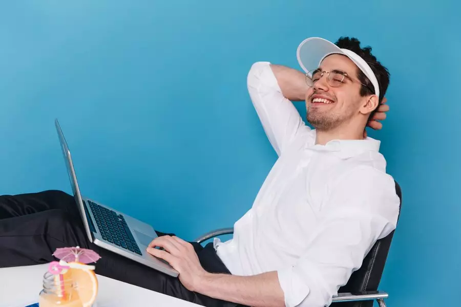 Hal yang ditawarin perusahaan untuk gaet gen Z © 2024 freepik.com Hal yang ditawarin perusahaan untuk gaet gen Z © 2024 freepik.com