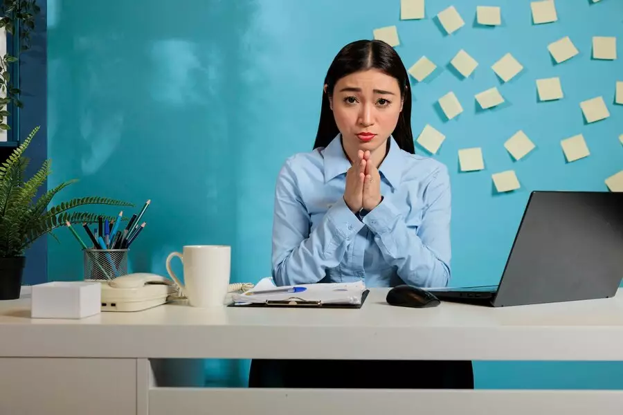 ciri karyawan ghosting © 2024 brilio.net ciri karyawan ghosting © 2024 brilio.net