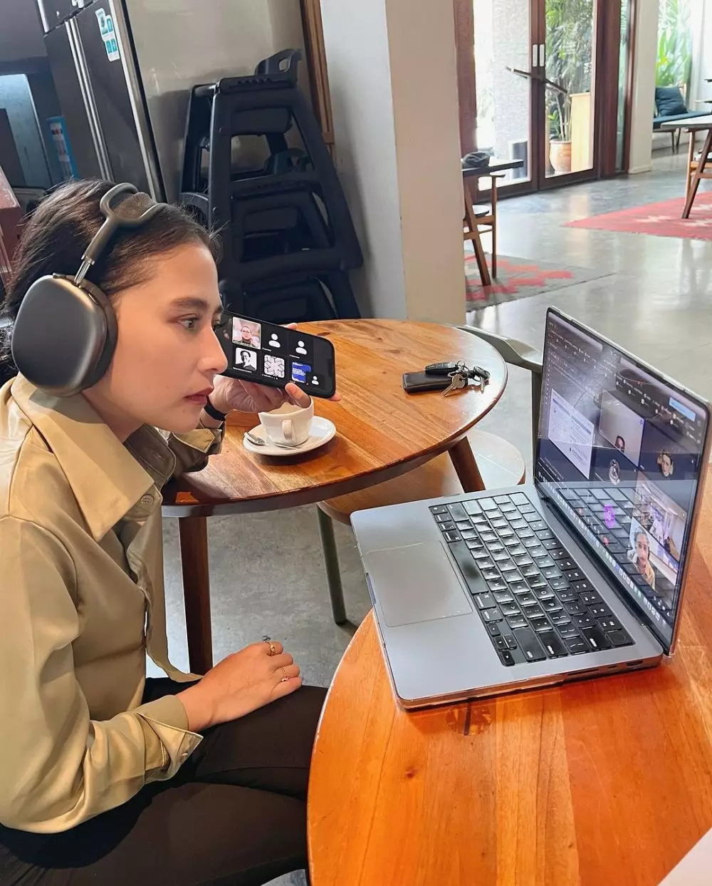 prilly latuconsina singgung influencer akting jelek © 2024 brilio.net