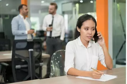 tanda kamu siap pindah kerja © 2024 brilio.net