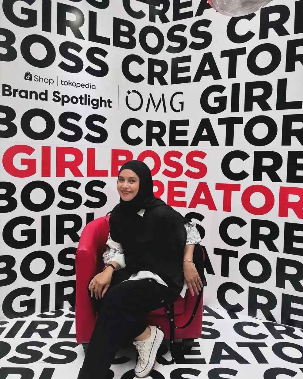 pekerjaan istri zul zivilia hidupi 4 anak © 2024 Instagram