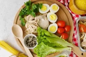 7 Makanan rendah kalori di restoran, lezat dan mengenyangkan