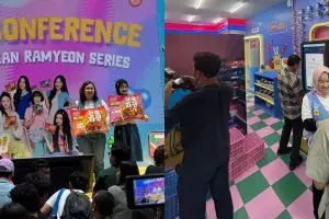 Indomie kolab bareng girl band K-Pop NewJeans, luncurkan varian korean ramyeon series
