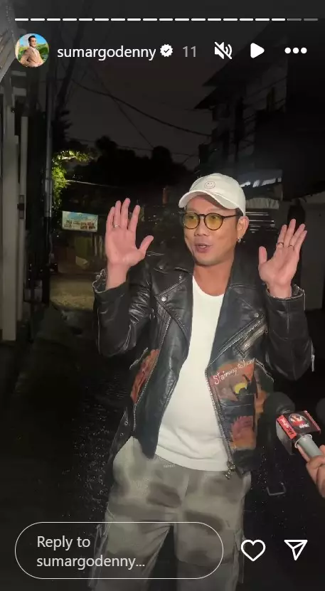 denny sumargo ke rumah farhat abbas © 2024 brilio.net