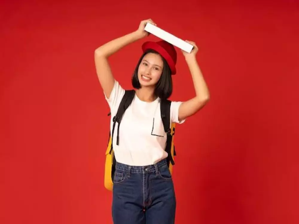 uang saku dan tunjangan beasiswa LPDP freepik.com uang saku dan tunjangan beasiswa LPDP freepik.com