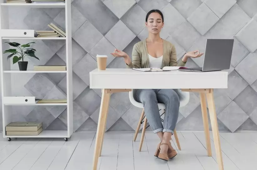 cara menemukan ketenangan di tengah kesibukan © 2024 brilio.net