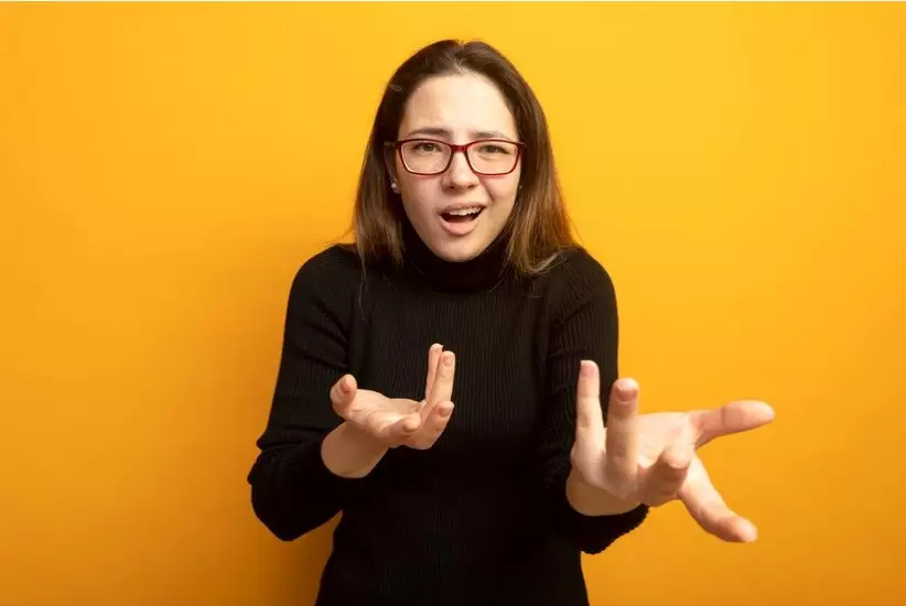 Mitos lidah kegigit © 2024 brilio.net