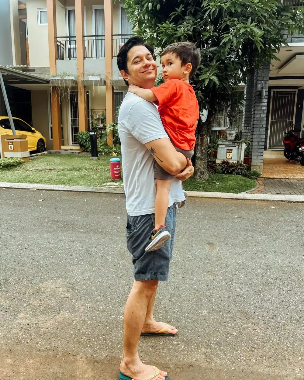 Tengku Dewi Putri akui jemput Andrew Andika © Instagram