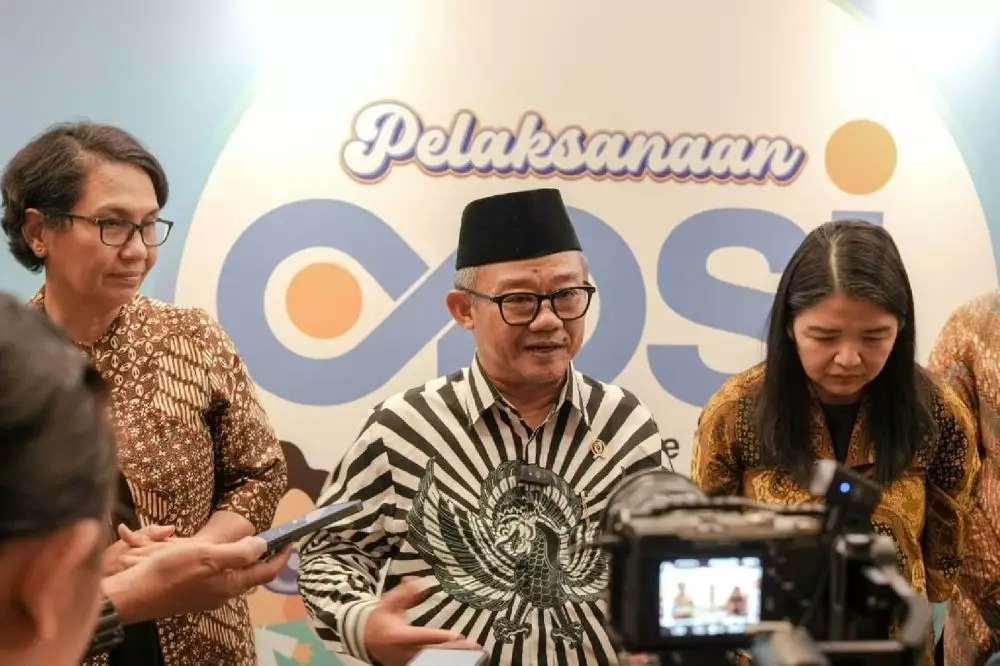 Mendikdasmen sentil Komisi X Berbagai sumber