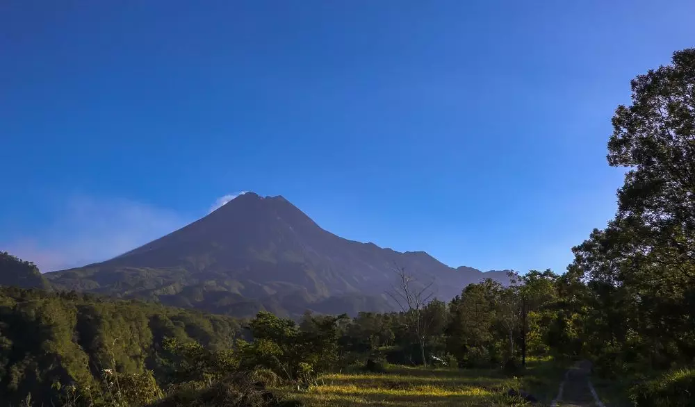 Mitos gunung Merapi Yogyakarta © 2024 brilio.net