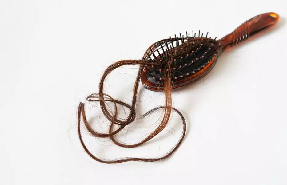 mitos soal rambut rontok © 2024 brilio.net