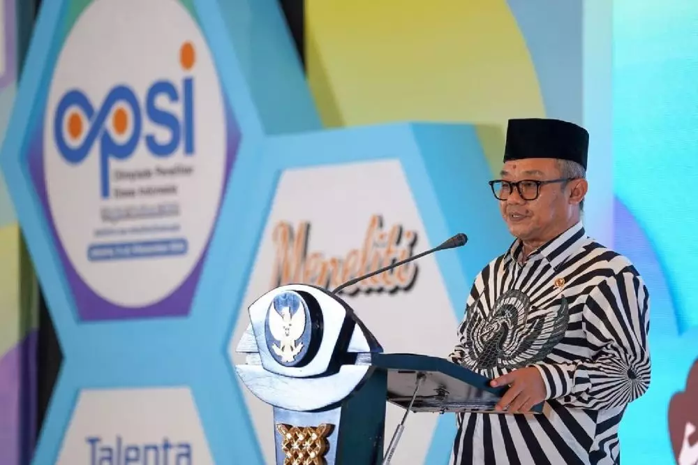 siasat Mendikdasmen distribusi guru Instagram