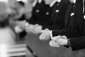 5 Contoh teks anekdot singkat tentang pemerintahan, pahami pengertian dan formatnya