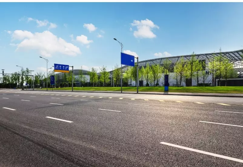 12 aturan berkendara di jalan tol yang wajib diketahui © 2024 brilio.net