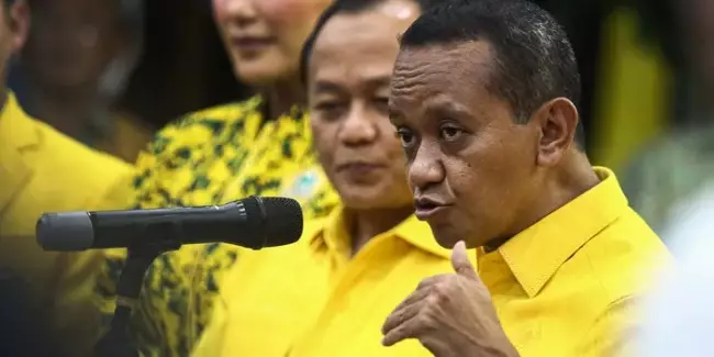 kontroversi disertasi Bahlil Lahadalia © berbagai sumber kontroversi disertasi Bahlil Lahadalia © berbagai sumber