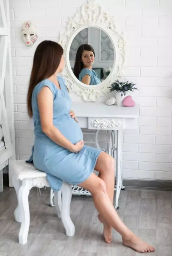 Mitos memotong rambut saat hamil © 2024 brilio.net