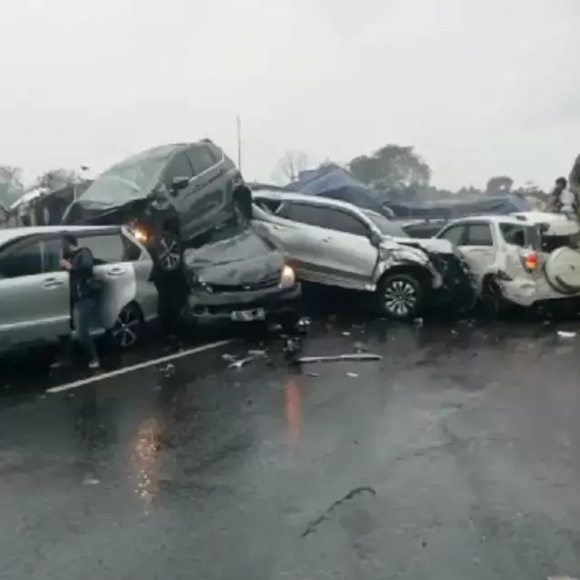 Sopir truk tersangka, Polda Jabar ungkap hasil investigasi kecelakaan beruntun di Tol Cipularang