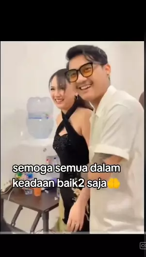 Momen Happy asmara konser nahan mual berbagai sumber