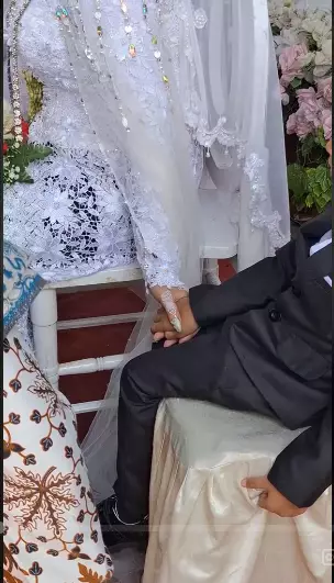 anak laki-laki di pernikahan kedua ibunya © 2024 TikTok anak laki-laki di pernikahan kedua ibunya © 2024 TikTok