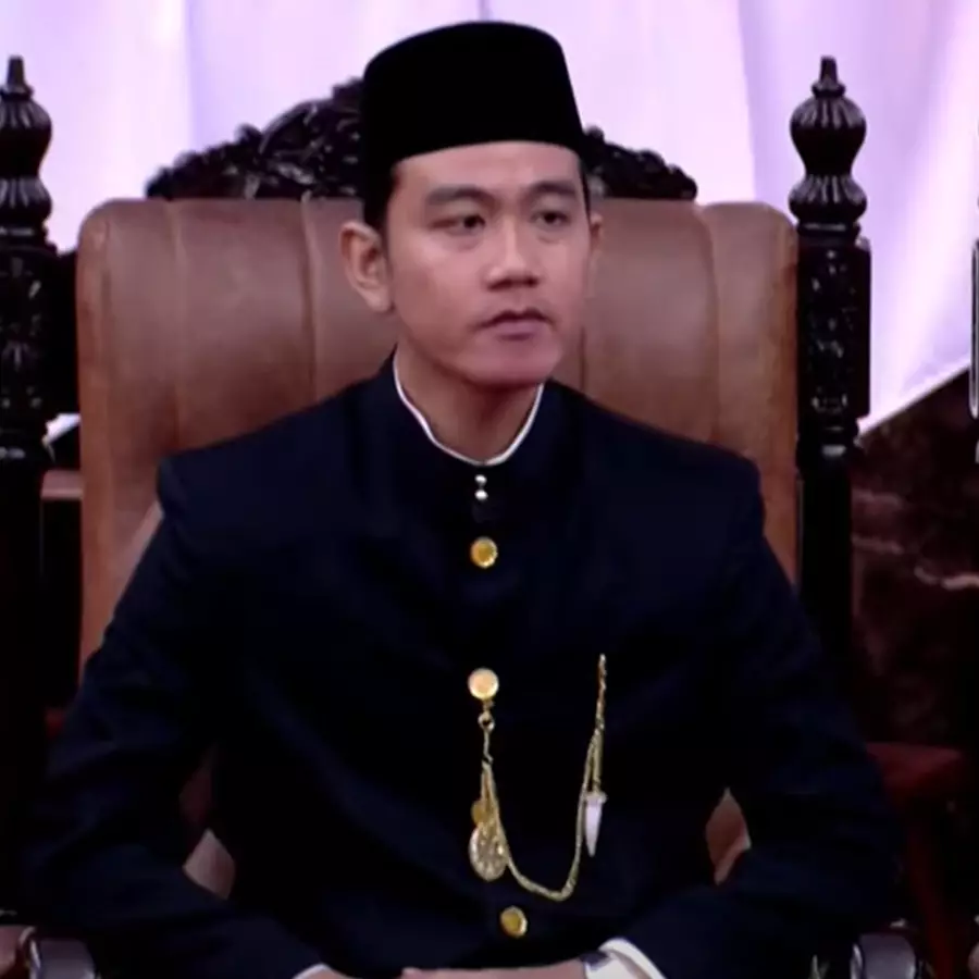 Gibran minta sistem zonasi dihapus dan pelajaran programming ditambahan di kurikulum, ini alasannya
