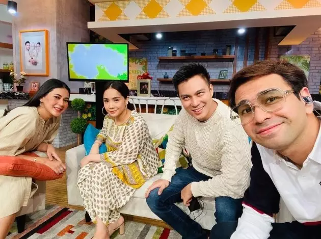 Aksi Baim Wong elus kepala Nagita © Instagram
