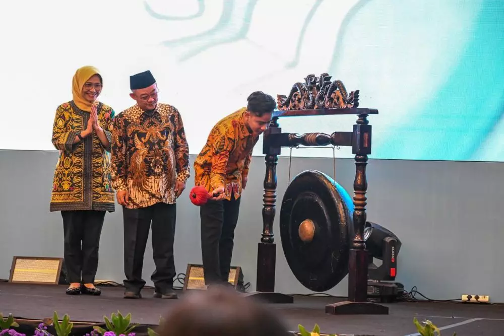 gebrakan Wapres Gibran dalam dunia pendidikan © berbagai sumber gebrakan Wapres Gibran dalam dunia pendidikan © berbagai sumber