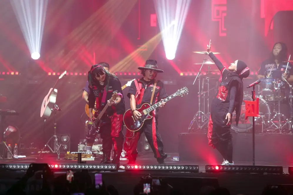 Gemuruh Konser 2 Dekade Kotak, Shin Tae-yong ikut seru-seruan bareng Kerabat Kotak