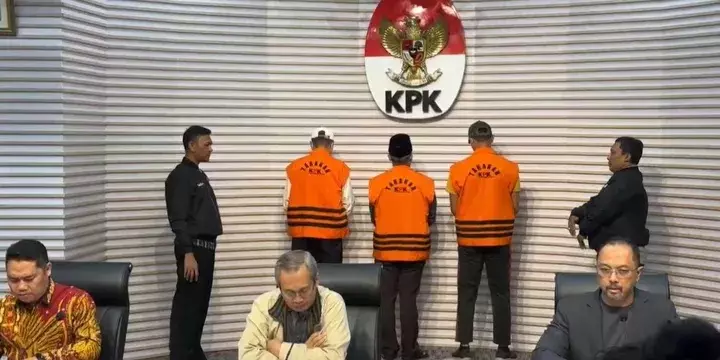 gaji guru honorer dipangkas per orang Rp 1 juta © liputan6.com