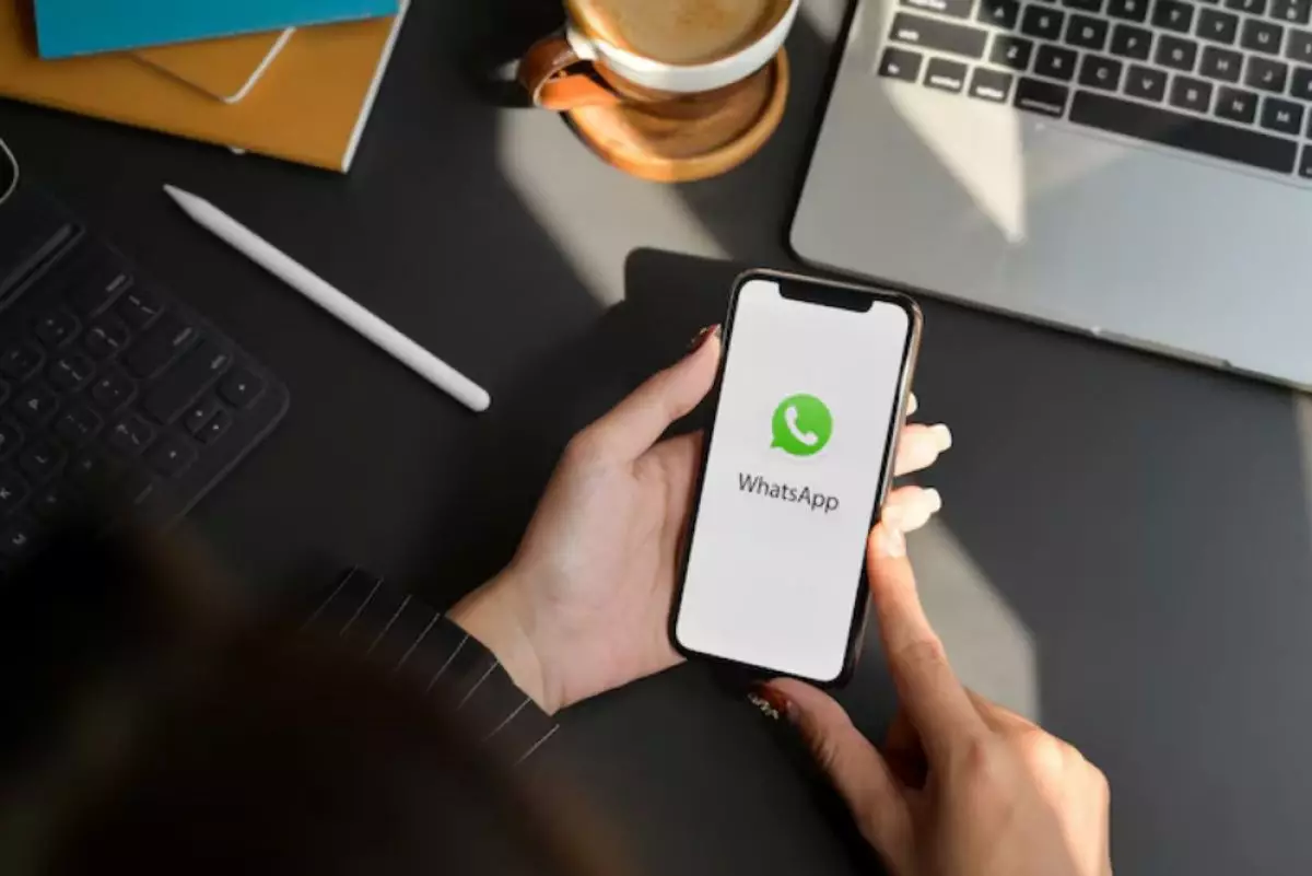 Cara menghentikan WhatsApp agar tidak menyimpan foto dan video secara otomatis