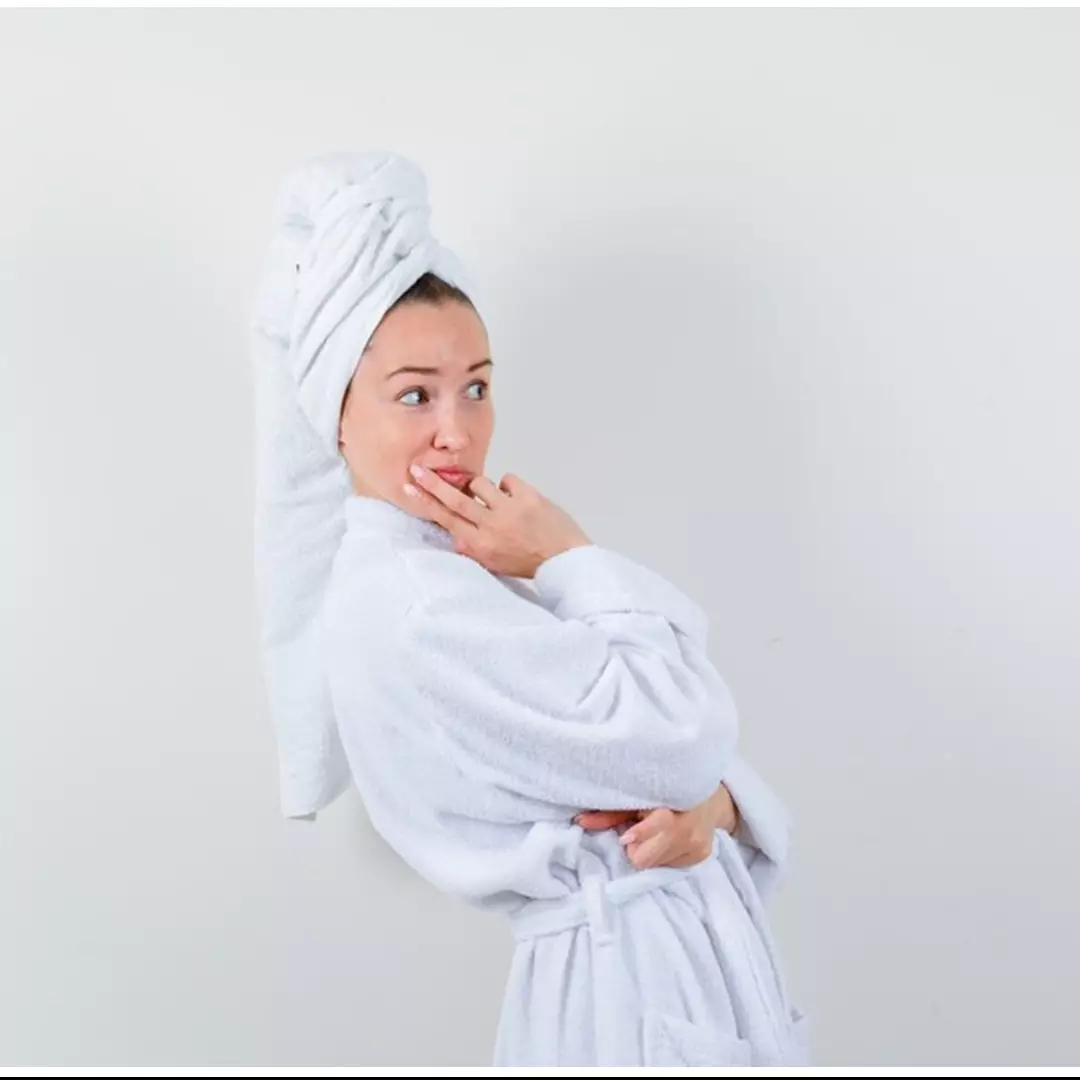 7 Makna mitos gigit handuk, kerap dipercaya dapat menguatkan gigi