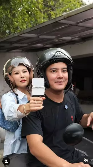 Sarwendah ungkap isi hati kedekatan dengan Boy © Instagram