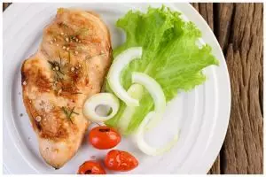 7 Menu diet defisit kalori 7 hari, tinggi nutrisi dan mudah dibuat