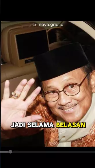 Kisah haru di balik syal putih almarhum Bj Habibie berbagai sumber Kisah haru di balik syal putih almarhum Bj Habibie berbagai sumber